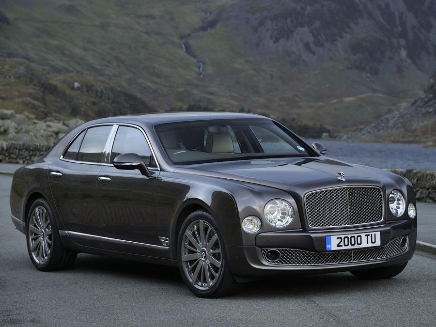  Bentley Mulsanne The Ultimate Grand Tourer 2013 года  (UK) (фото 18 из 23)
